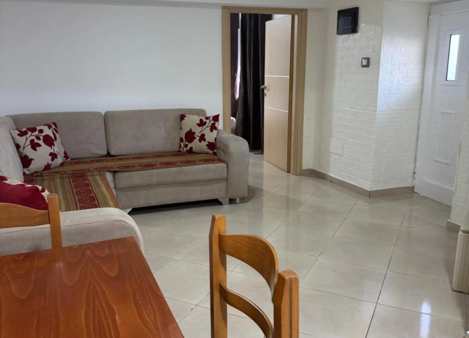 Apartaments Mero Saranda Appartement